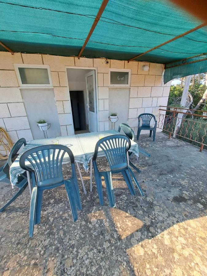 Apartmani Dusica Лумбарда Екстериор снимка