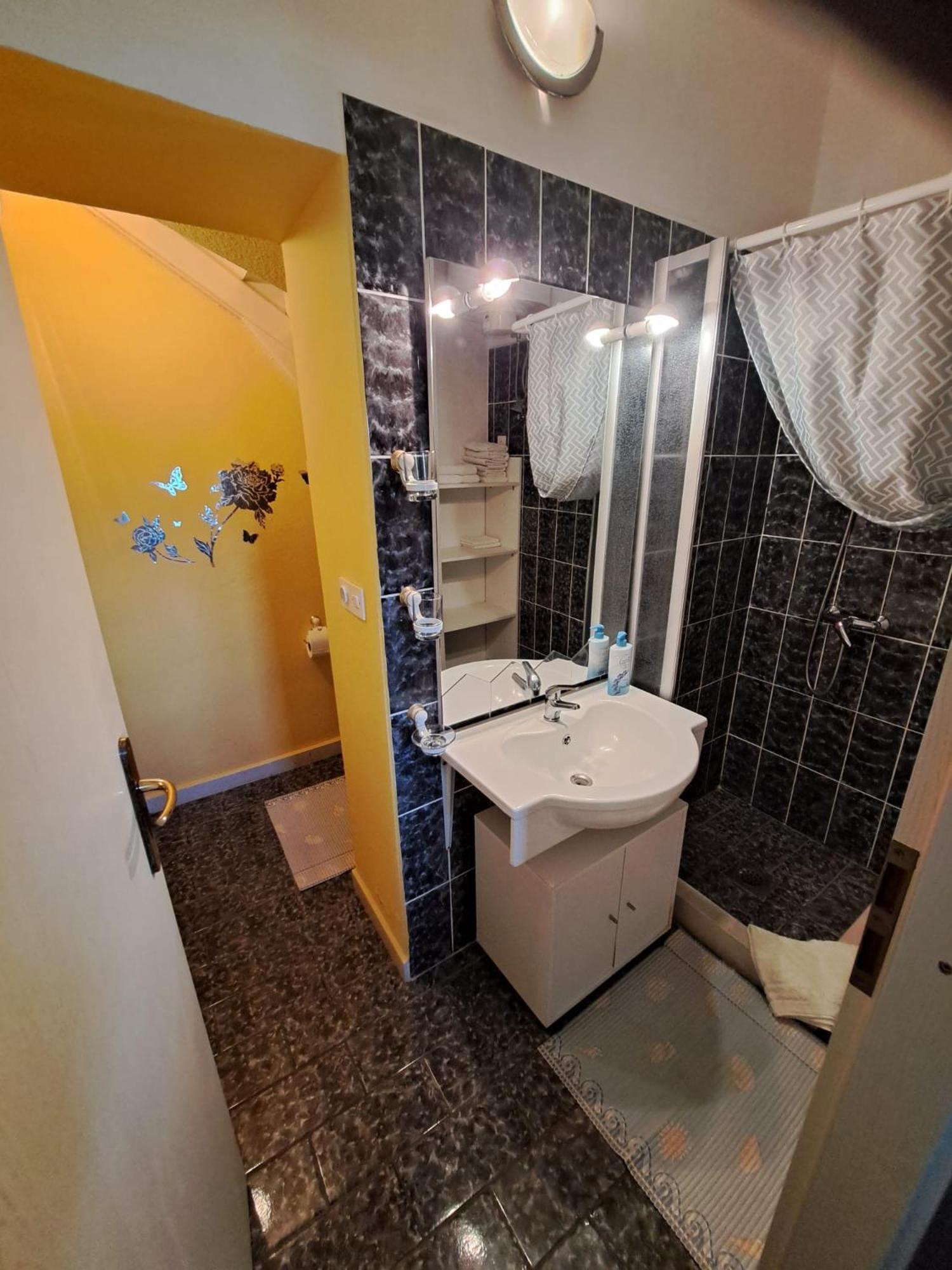 Apartmani Dusica Лумбарда Екстериор снимка
